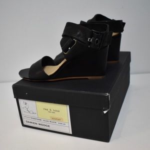 New Rag & Bone Black Damien Wedge Size 7